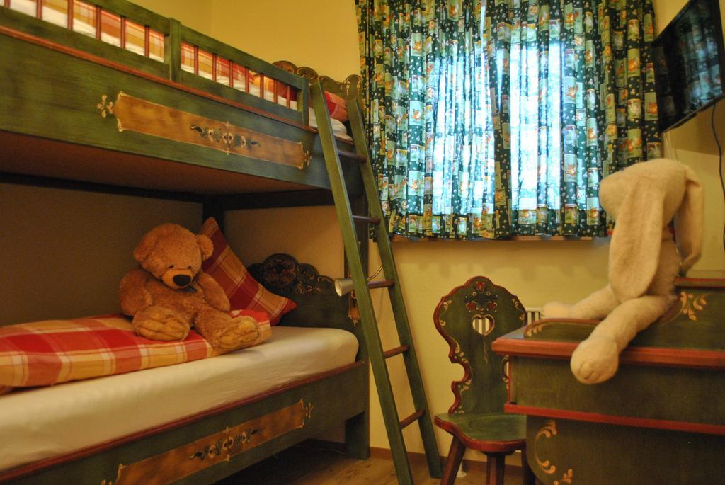 Romantik Pension Lehrberg Sankt Jakob in Haus Room photo