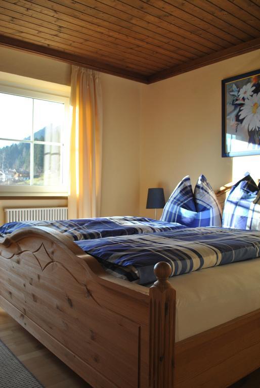 Romantik Pension Lehrberg Sankt Jakob in Haus Room photo